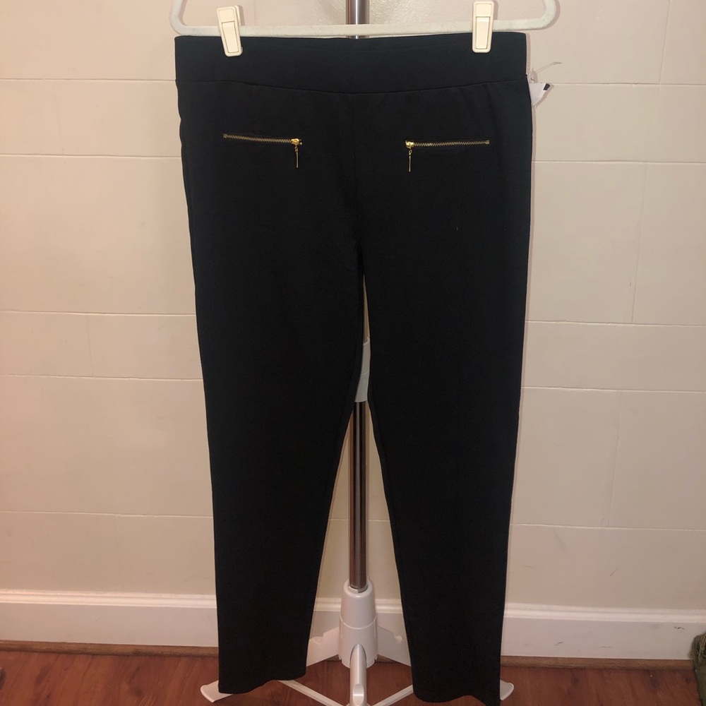 Black leggings